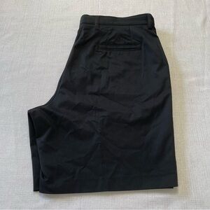 Adidas Climalite Flat Front Chino Golf Shorts Mens Size 40. Embroidered Logo